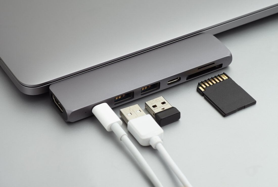 Die besten Laptop-Zubehörteile: Must-haves für Dein Notebook – von der Maus bis zur Dockingstation