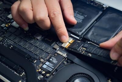 Warum ein Laptop mit SSD die bessere Wahl ist: alle Vorteile im Überblick